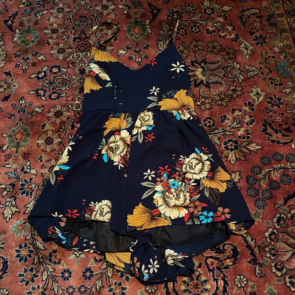 Floral romper - Picture 1 of 1